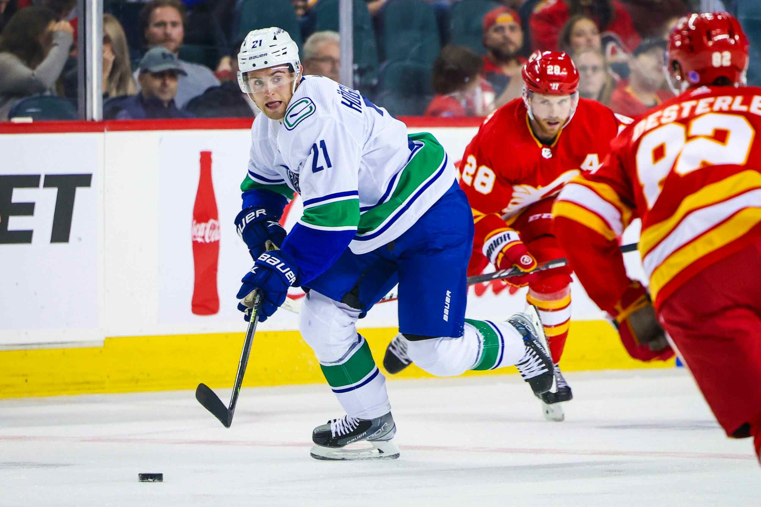 Canucks loss to Tampa an easier pill to swallow, but mistakes are still  haunting them - CanucksArmy