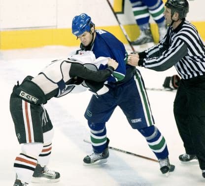 kevin-bieksa_1