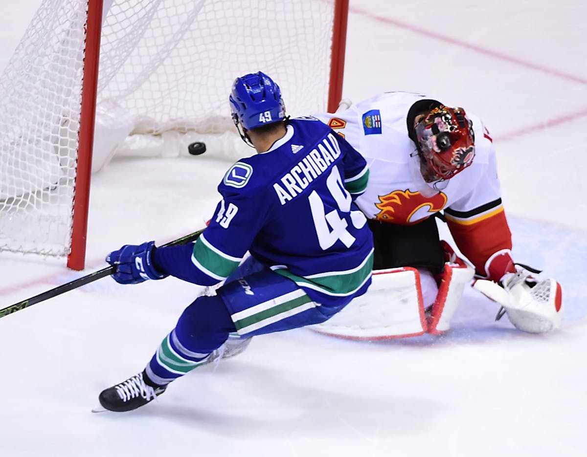 Archibald providing missing toughness in Canucks' lineup