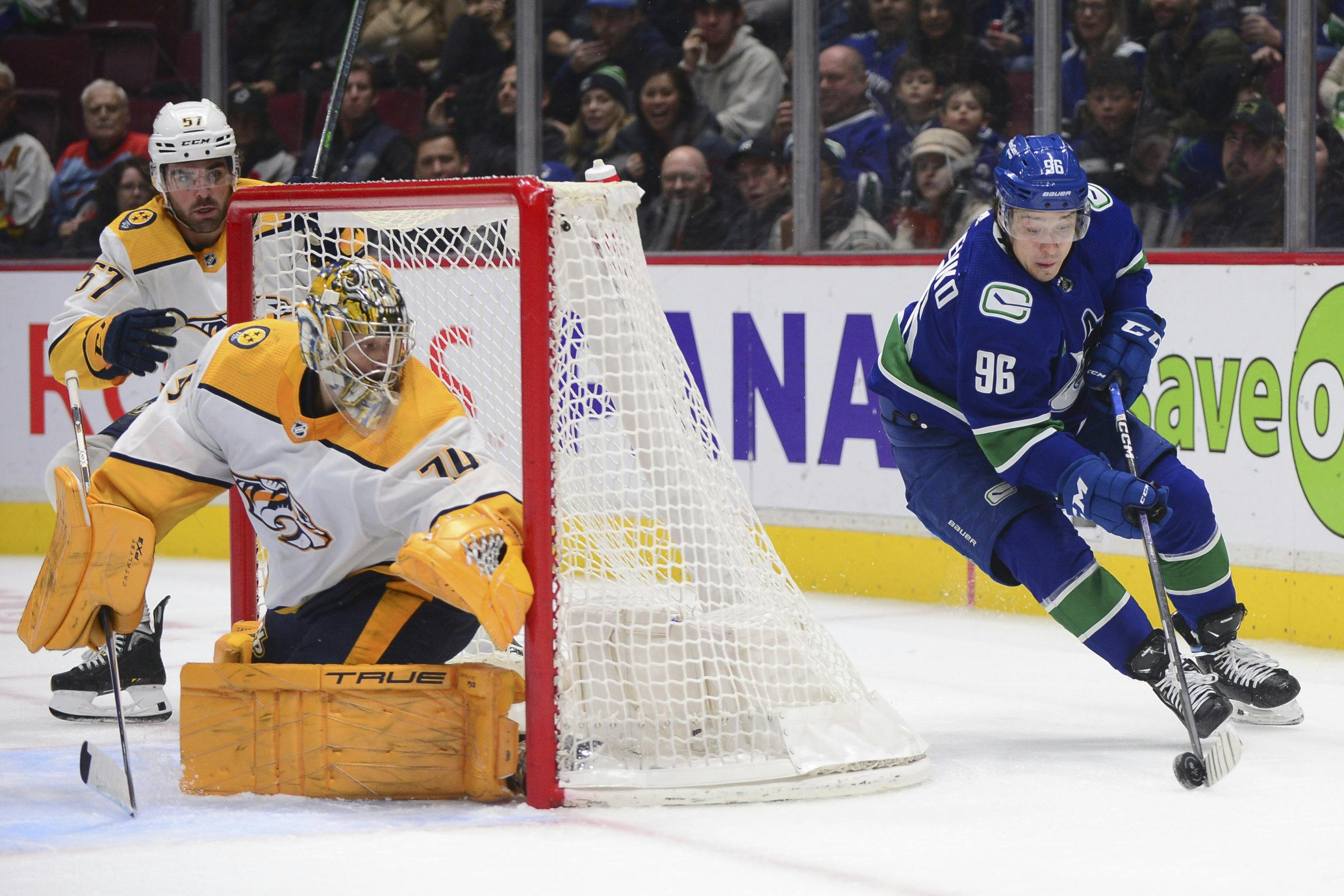 What's the right contract for the Vancouver Canucks to sign Ethan Bear to?  - CanucksArmy