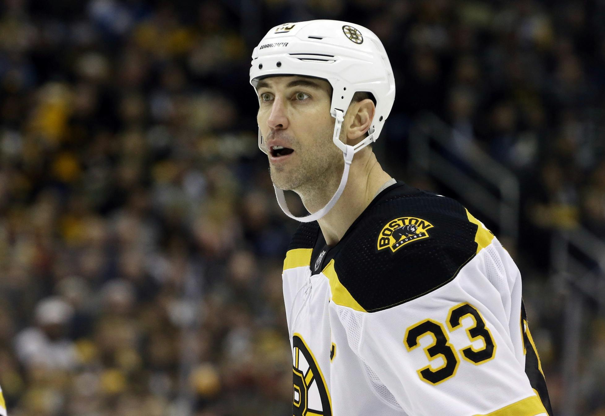 Chara takes on Game 5; NHL players a 'tough bunch,' doctor says – Boston  Herald