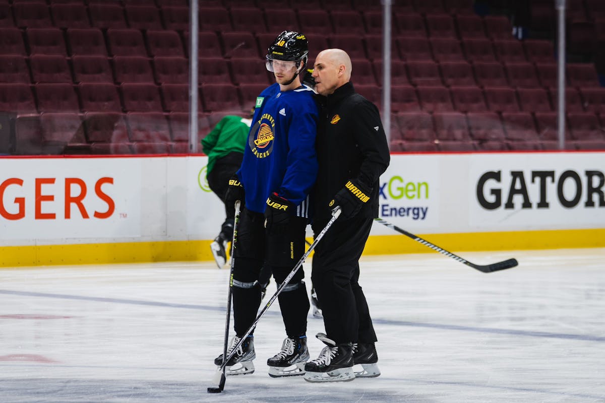 Rick Tocchet on Canucks head-coaching job: 'I haven't signed any contracts