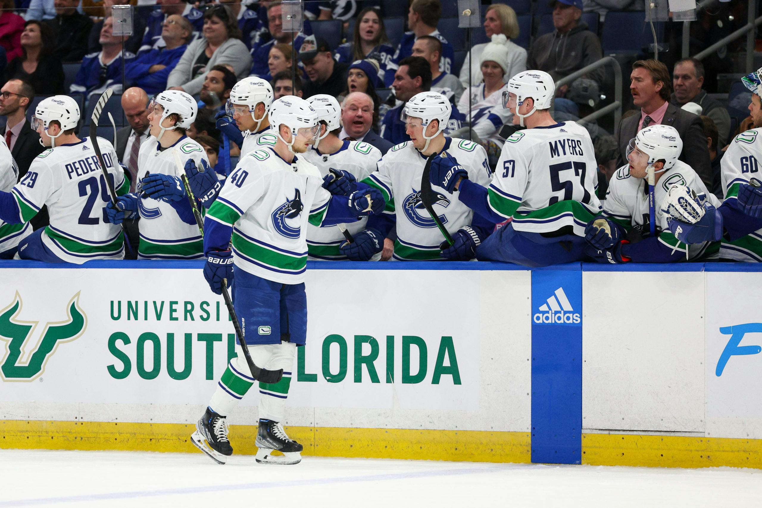 Pettersson lifts Canucks to 4-3 win over Predators in SO