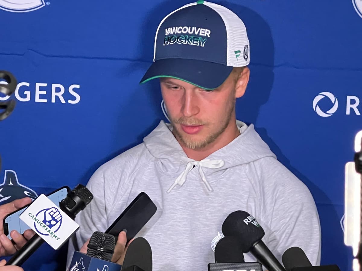 Canucks Elias Pettersson Talks Contract Situation Quinn Hughes