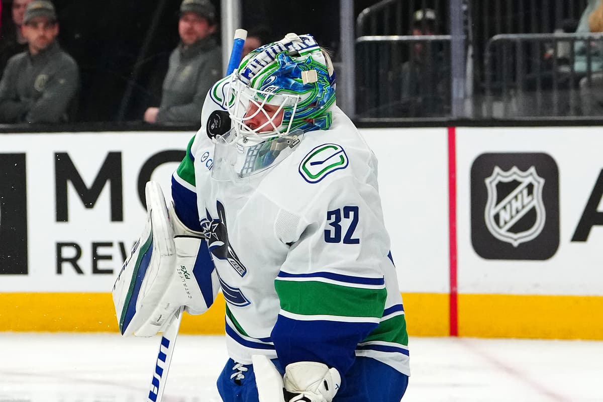 lankinen-expected-to-join-canucks-on-road-trip-report