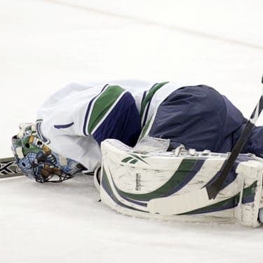 luongo-injured