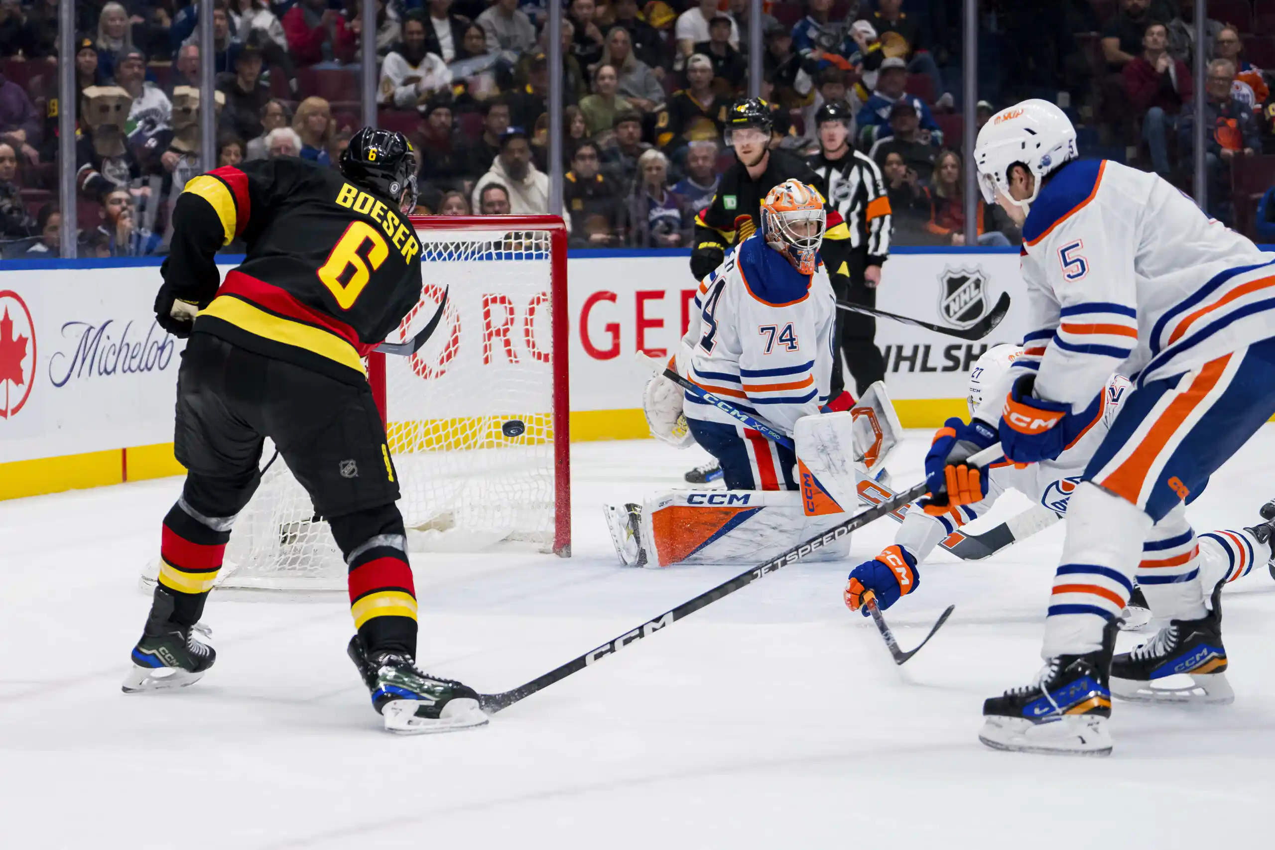 NHL Betting Preview for Game 1 of the Vancouver Canucks vs. Edmonton Oilers